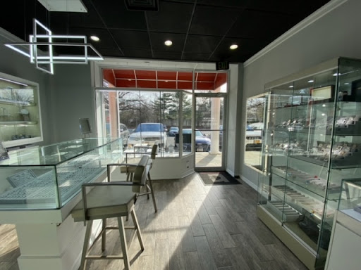 Jeweler «Loucri Jewelers», reviews and photos, 55 Northern Blvd, Greenvale, NY 11548, USA