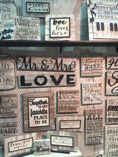 Book Store «Kolas Christian Bookstore», reviews and photos, 2635A Hwy Ave, Highland, IN 46322, USA