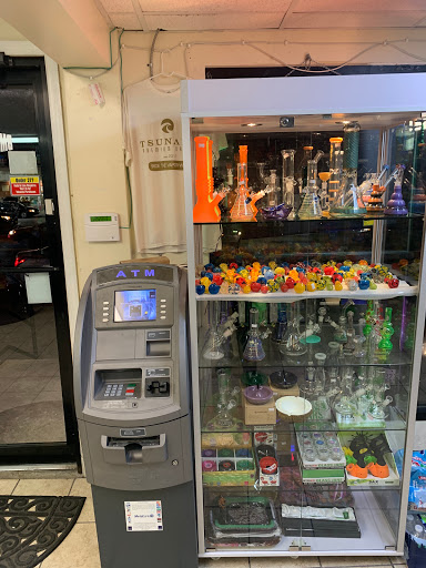 Tobacco Shop «B More Tobacco - One Stop Smoke Shop», reviews and photos, 6413 Windsor Mill Rd, Gwynn Oak, MD 21207, USA