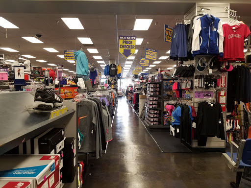 Sporting Goods Store «Big 5 Sporting Goods», reviews and photos, 4780 Pacific Coast Hwy, Long Beach, CA 90804, USA