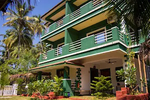 Green Nest Hostel & Guest House image