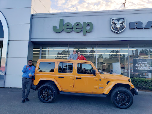 Chrysler Dealer «Chrysler Dodge Jeep Ram Seattle», reviews and photos, 13733 Aurora Ave N, Seattle, WA 98133, USA