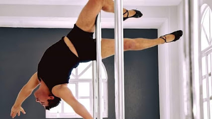 POLE & FITNESS STUDIO