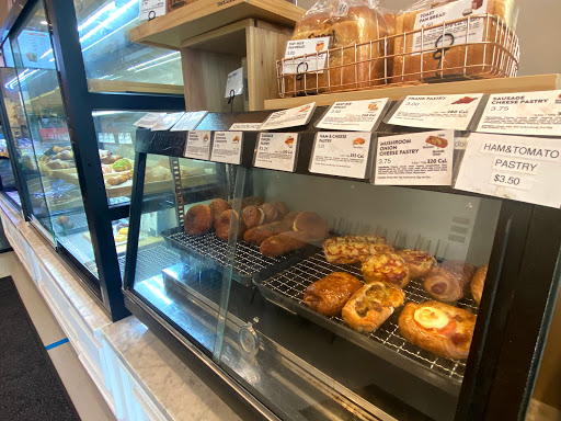 Shopping Mall «Westfield Old Orchard», reviews and photos, 4905 Old Orchard Shopping Center, Skokie, IL 60077, USA