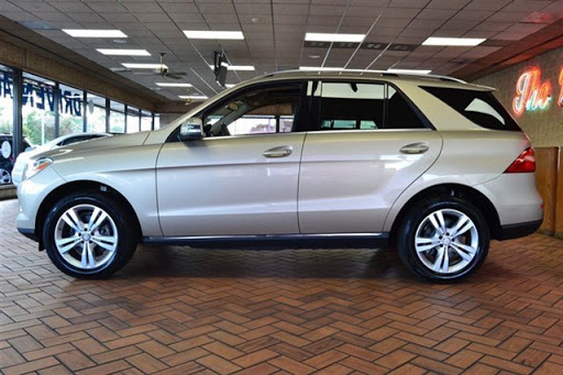 Used Car Dealer «Driven Auto Sales», reviews and photos, 6800 W 79th St, Burbank, IL 60459, USA