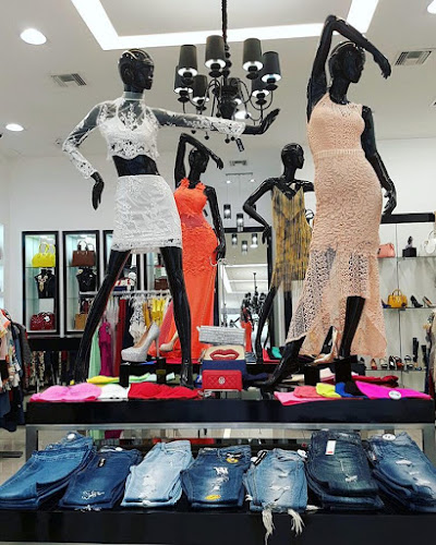 Opiniones de OneStop en Samborondón - Tienda de ropa