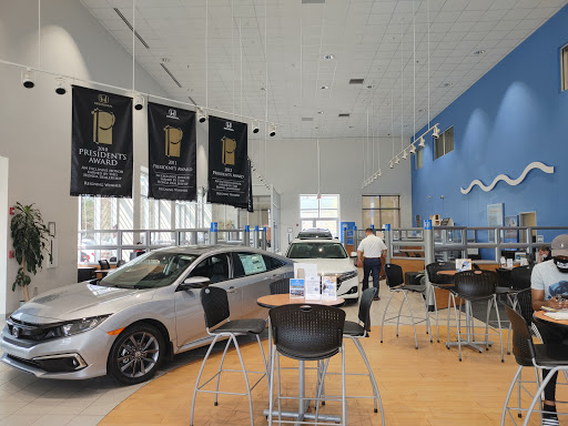 Honda Dealer «Honda of Covington», reviews and photos, 100 Holiday Square Blvd, Covington, LA 70433, USA