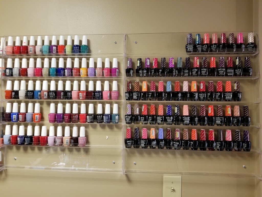 Nails by Tammy 44313