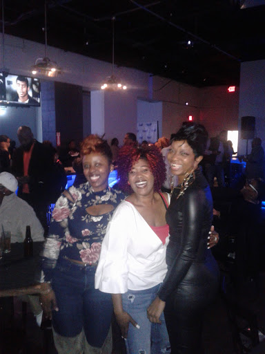 Shopping Mall «Cedar Park Shopping Center», reviews and photos, 207-331 S Cedar Ridge Dr, Duncanville, TX 75116, USA