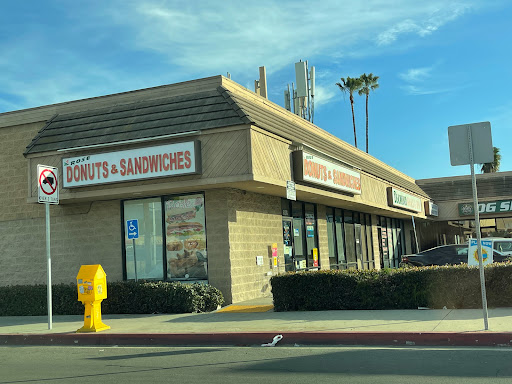 Rose Donut, 6276 Rosemead Blvd, Temple City, CA 91780, USA, 