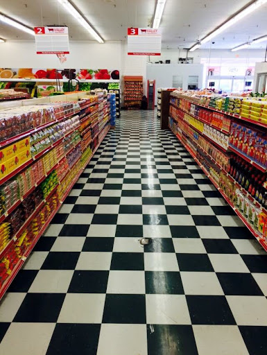 Supermarket «Valley Supermarket Ltd. Resler», reviews and photos, 850 N Resler Dr, El Paso, TX 79912, USA