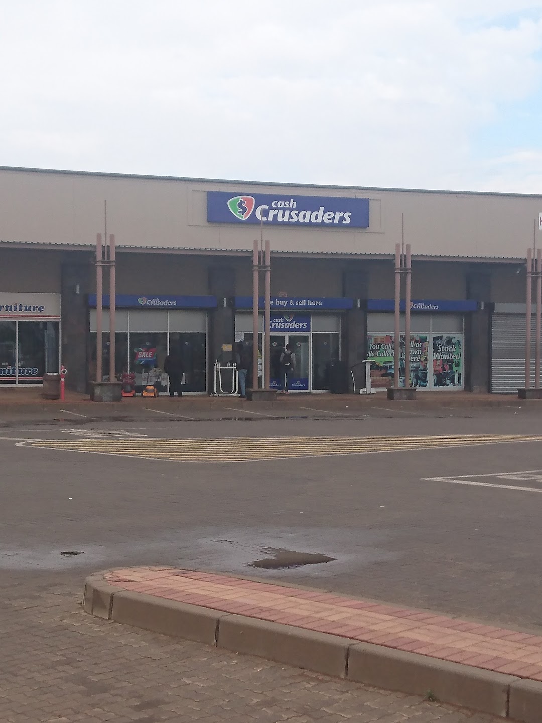 Cash Crusaders Tsakane Mall