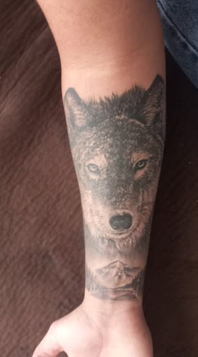 Tattoo Shop «Om Ink Gallery», reviews and photos, 1805 N 91st Ave, Phoenix, AZ 85037, USA