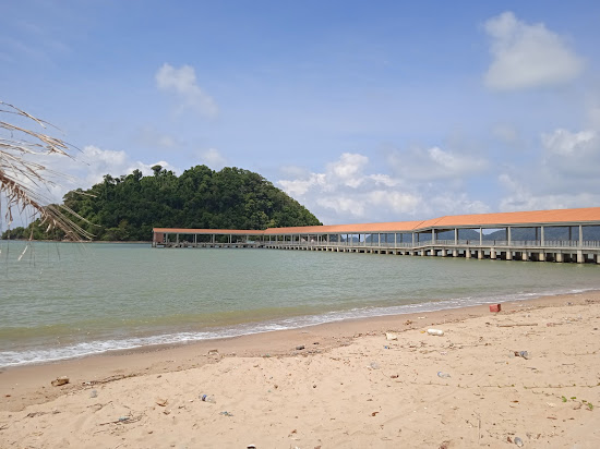 Penyabung Beach