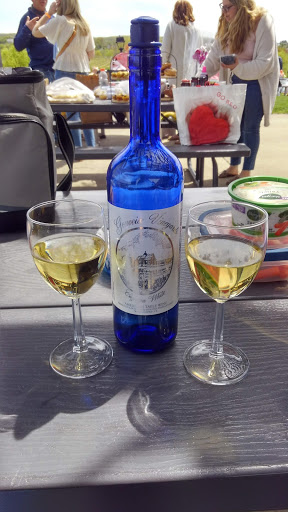 Winery «Gouveia Vineyards», reviews and photos, 1339 Whirlwind Hill Rd, Wallingford, CT 06492, USA