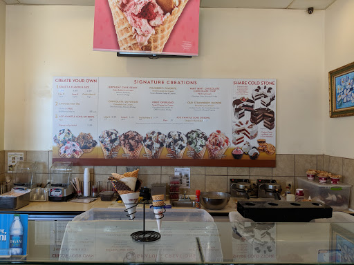 Movie Theater «Regal Cinemas Harbour View Grande 16», reviews and photos, 5860 Harbour View Blvd, Suffolk, VA 23435, USA