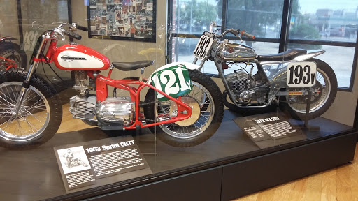 Harley-Davidson Dealer «Mathews Harley-Davidson», reviews and photos, 548 N Blackstone Ave, Fresno, CA 93701, USA