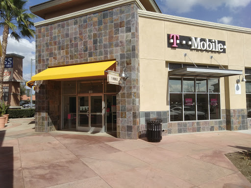 Cell Phone Store «T-Mobile», reviews and photos, 5050 Arlington Ave Suite 100, Riverside, CA 92504, USA