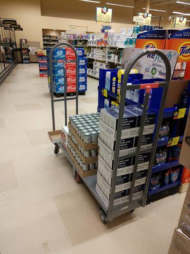 Grocery Store «Hannaford Supermarket», reviews and photos, 45 Hadjis Way Suite 6, Lake Placid, NY 12946, USA