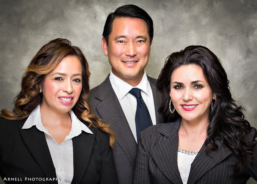Family law attorney Salinas