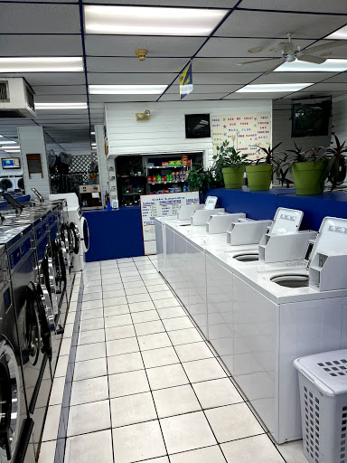 Laundromat «Zephyrhills Laundromat», reviews and photos, 37852 FL-54, Zephyrhills, FL 33542, USA