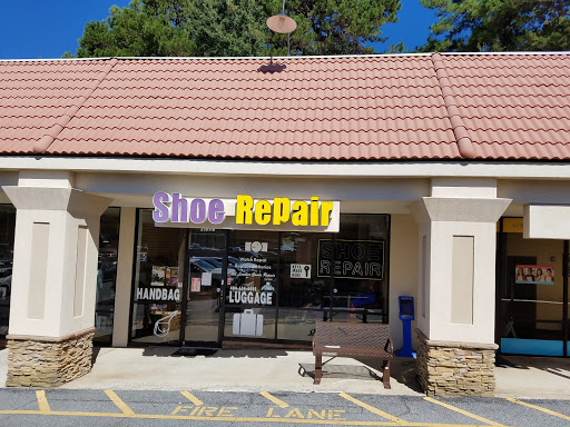 Shoe Store «Briar Vista Shoe Shop», reviews and photos, 2181 Briarcliff Rd NE, Atlanta, GA 30329, USA