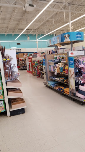 Pet Supply Store «PetSmart», reviews and photos, 1520 Pleasant Valley Rd, Manchester, CT 06042, USA