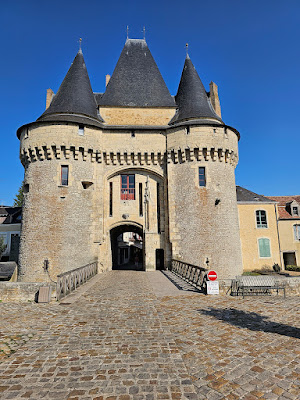 Porte Saint-Julien à La Ferté-Bernard