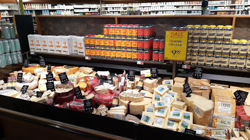 Grocery Store «Whole Foods Market», reviews and photos, 1401 E 41st St, Tulsa, OK 74105, USA