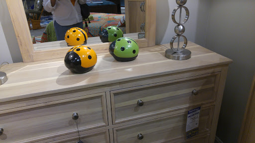 Furniture Store «Furniture Fair», reviews and photos, 7200 Dixie Hwy, Fairfield, OH 45014, USA