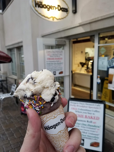 Ice Cream Shop «Haagen-Dazs Ice Cream Shop», reviews and photos, 675 Lionshead Pl, Vail, CO 81657, USA
