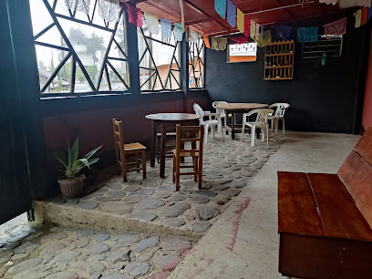 la palma, restaurante y algo más - De los Constituyentes 96, constituyentes, 68500 Huautla de Jiménez, Oax., Mexico