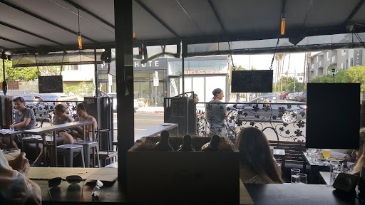 Wine Bar «Venice Beach Wines», reviews and photos, 529 Rose Ave, Venice, CA 90291, USA