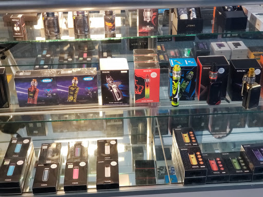 Tobacco Shop «Smoke & Vape», reviews and photos, 1185 Old Dixie Hwy A2, Vero Beach, FL 32960, USA