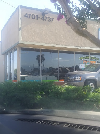 Thrift Store «Pomona Valley Habitat For Humanity ReStore», reviews and photos, 4609 Holt Blvd, Montclair, CA 91763, USA