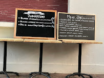 Menu / carte de Trinketeko ostatua/bar-restaurant du Trinquet Laduche à Ascain