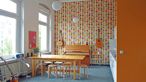 Musikschule Schöneberg Q15 - Klavierunterricht und Gitarrenunterricht
