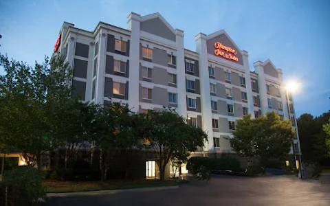 Hampton Inn & Suites Alpharetta image