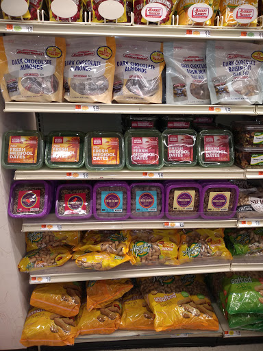 Grocery Store «Market Basket», reviews and photos, 11 Wood St, Lowell, MA 01851, USA