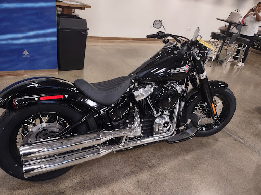 Harley-Davidson Dealer «Huntington Beach Harley-Davidson», reviews and photos, 15080 Goldenwest Cir, Westminster, CA 92683, USA