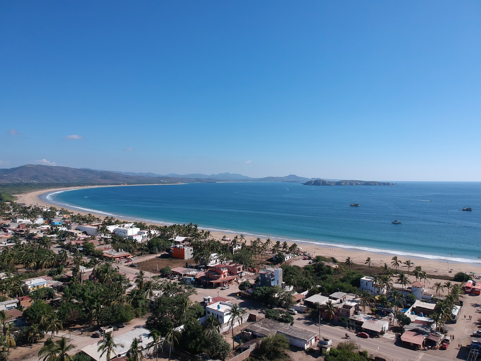 Playa Punta Perula的照片 带有长湾