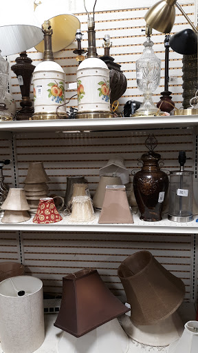 Thrift Store «Goodwill», reviews and photos, 701 N Industrial Blvd, Bedford, TX 76021, USA