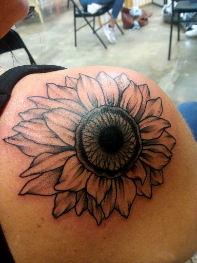 Tattoo Shop «Artist At Large», reviews and photos, 1125 E Douglas Ave, Wichita, KS 67211, USA