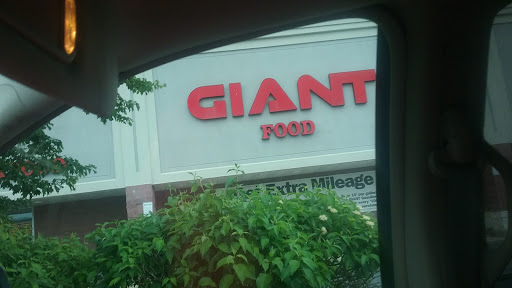 Grocery Store «Giant Food Stores», reviews and photos, 360 S 2nd St, Mcconnellsburg, PA 17233, USA