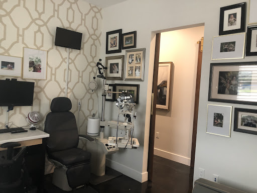 Eye Care Center «Visionary Eye Care», reviews and photos, 17655 N Dale Mabry Hwy, Lutz, FL 33548, USA