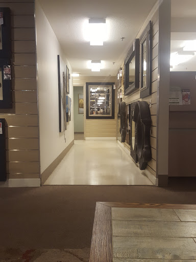 Furniture Store «Art Van Furniture - Muskegon», reviews and photos, 630 Seminole Rd, Muskegon, MI 49441, USA