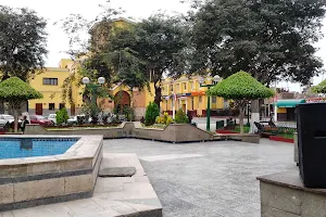 Plaza de Armas de San Vicente image