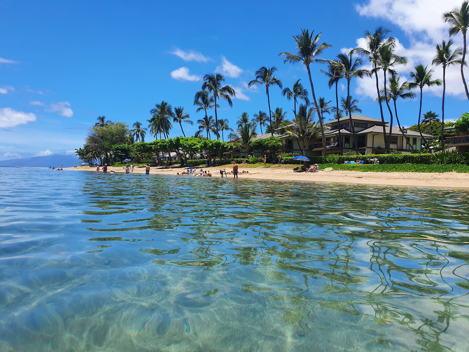 Foto von Baby Beach mit geräumiger strand