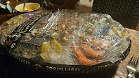 Plats et boissons du Restaurant de fruits de mer Coquillages Claude Les Grandes Halles Du vieux Port à Marseille - n°12