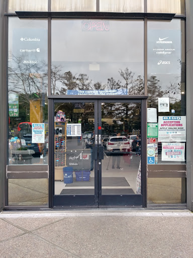 Sporting Goods Store «Big 5 Sporting Goods», reviews and photos, 700 El Camino Real, Menlo Park, CA 94025, USA